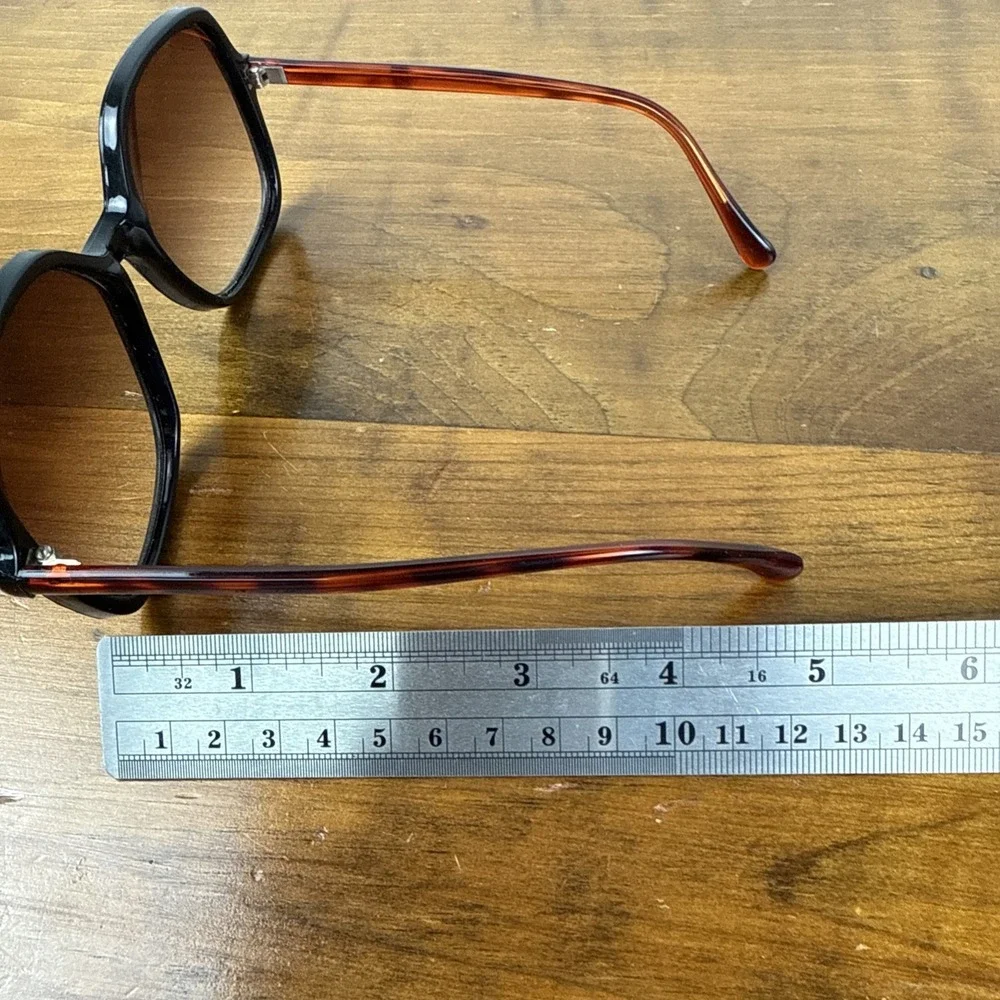 Vintage Oversized Rectangular Sunglasses Black & Tortoiseshell Brown Lenses